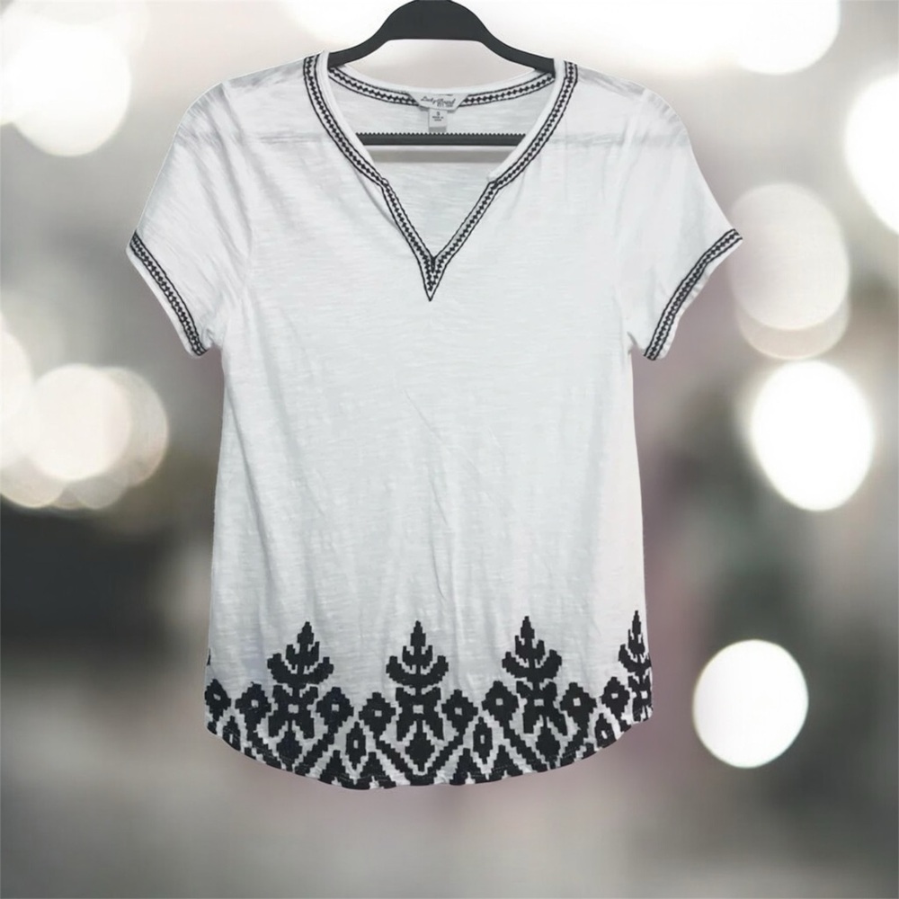 Lucky Brand Embroidered Cotton White V-Neck Tee Sz Small